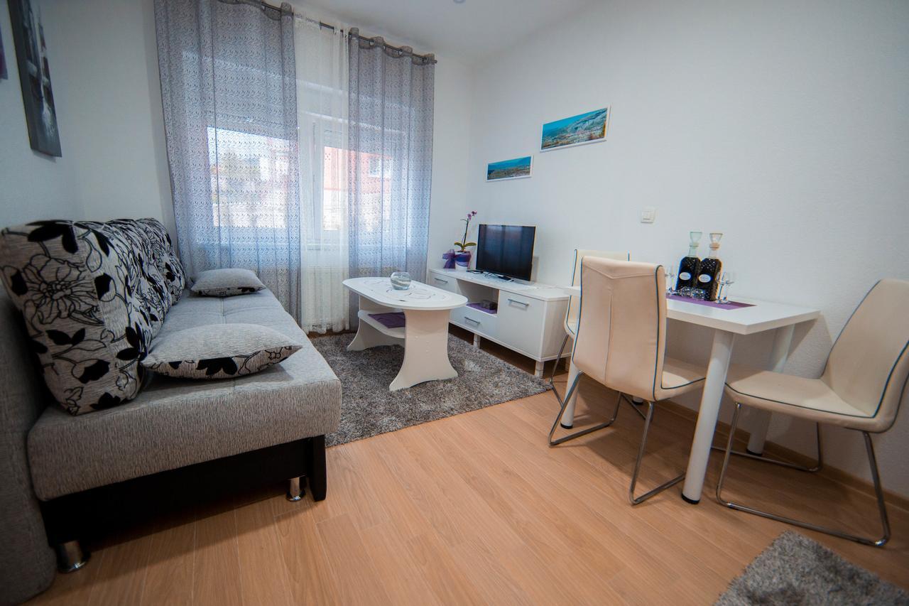 Apartman Lucija Ливно Экстерьер фото