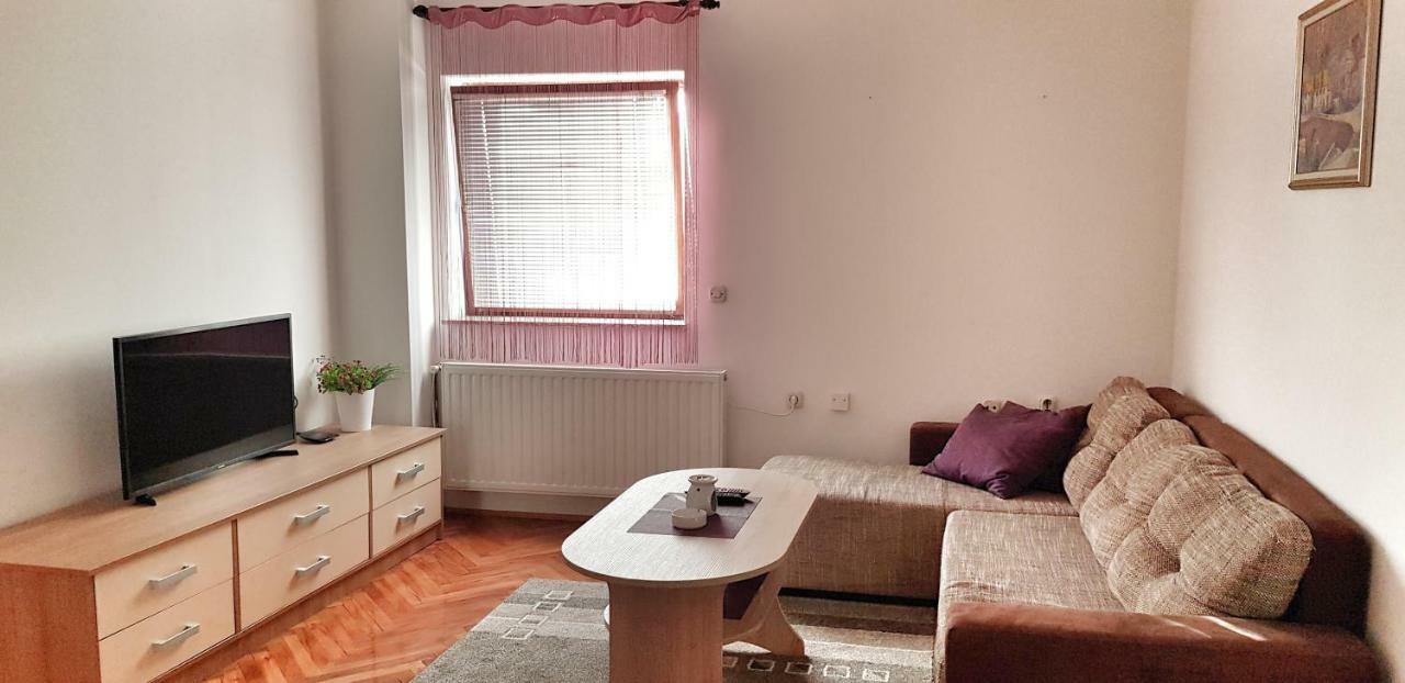 Apartman Lucija Ливно Экстерьер фото