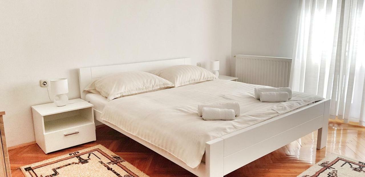 Apartman Lucija Ливно Экстерьер фото